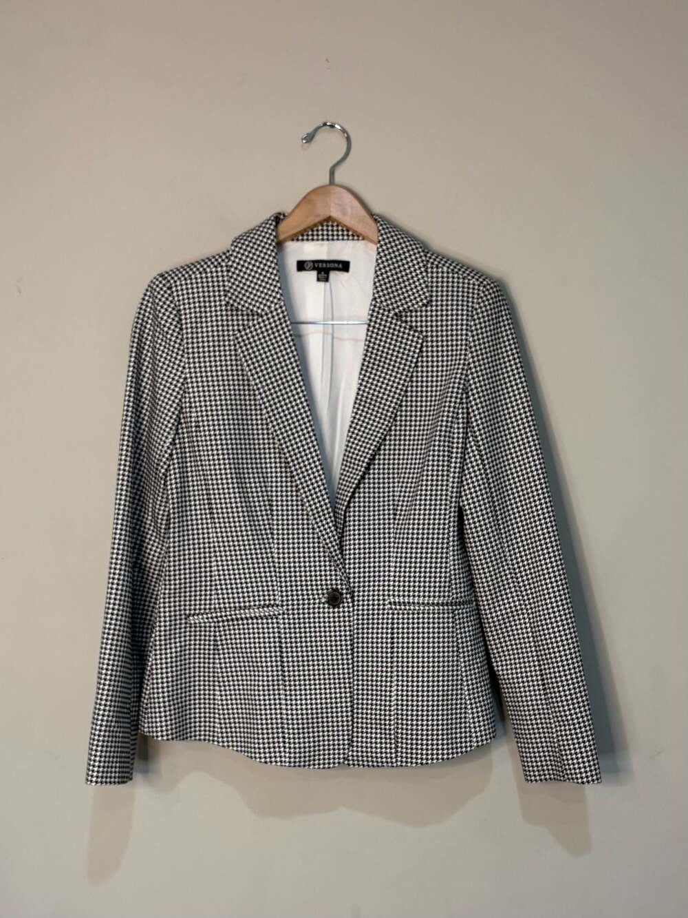 Versona Black and White Houndstooth One-Button Blazer